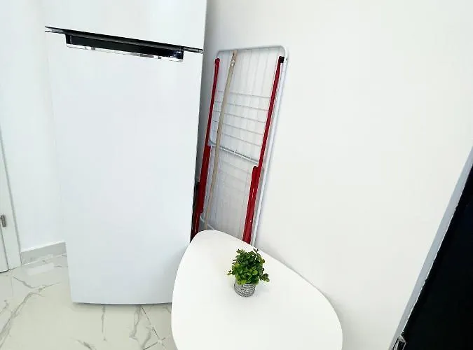 10 Apartment Bukarest