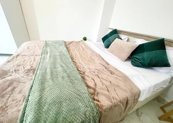 10 Appartement Boekarest